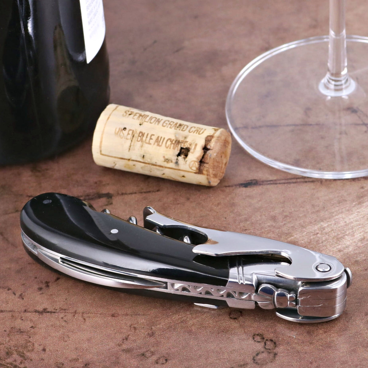 Laguiole Magnum Black Horn Tip Corkscrew - G