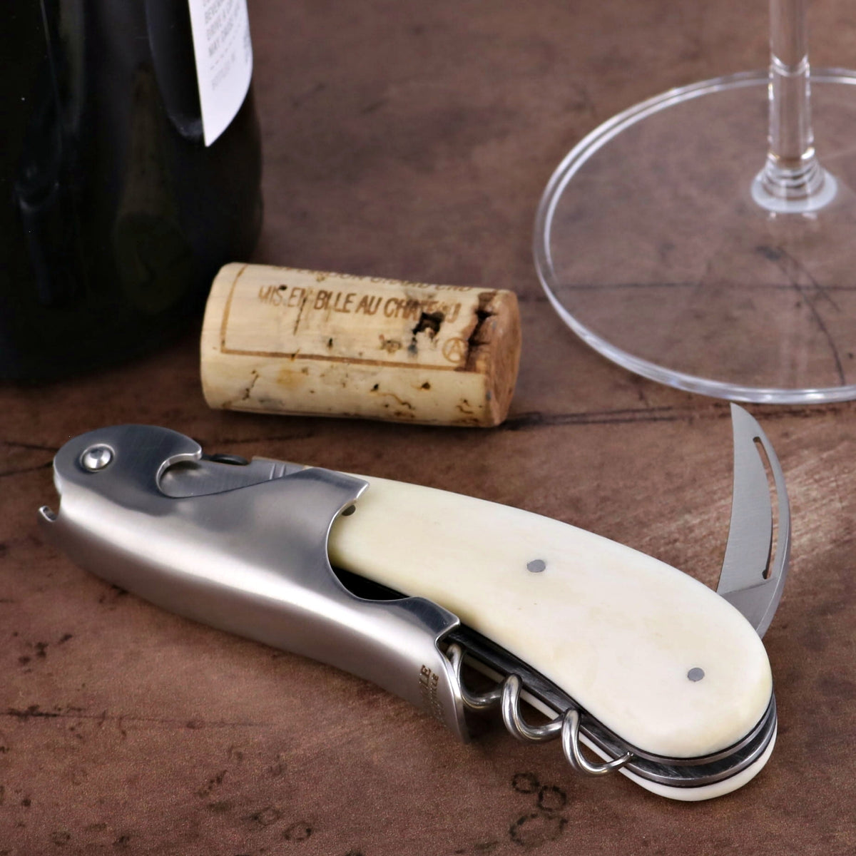 Laguiole Magnum Cattle Bone Handle Corkscrew - C