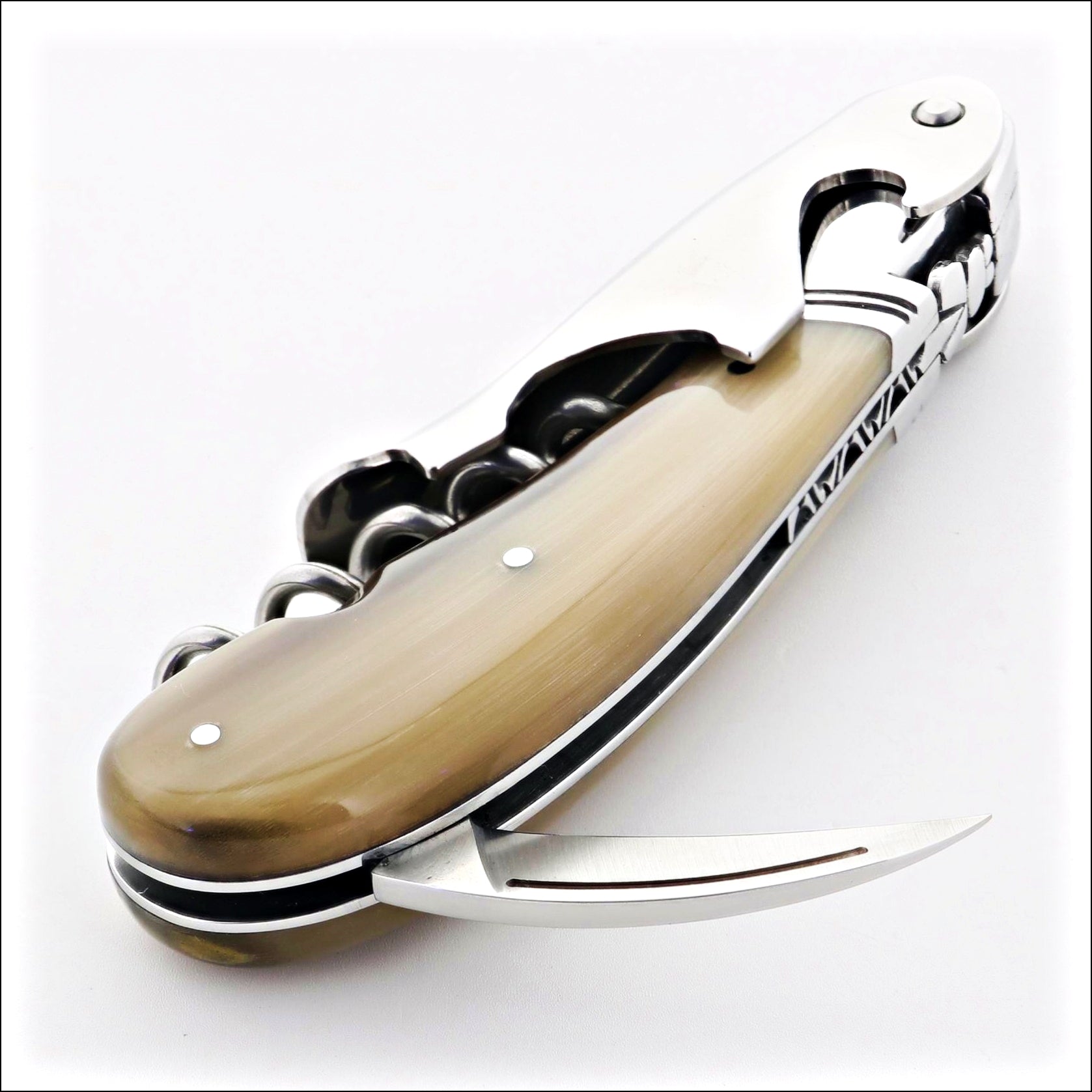 Laguiole Magnum Horn Tip Corkscrew - C