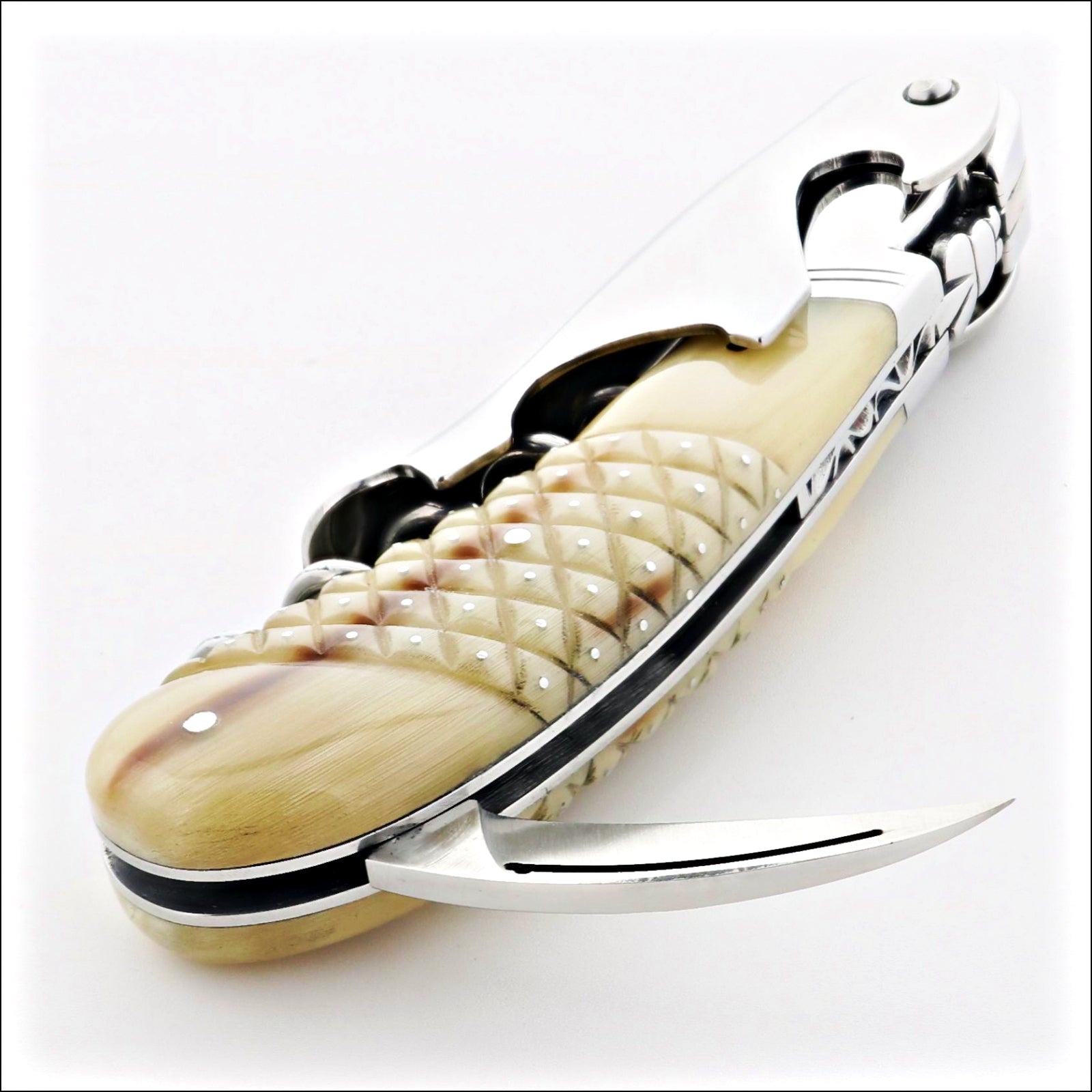 Laguiole Magnum Studded Flamed Horn Tip Corkscrew - C