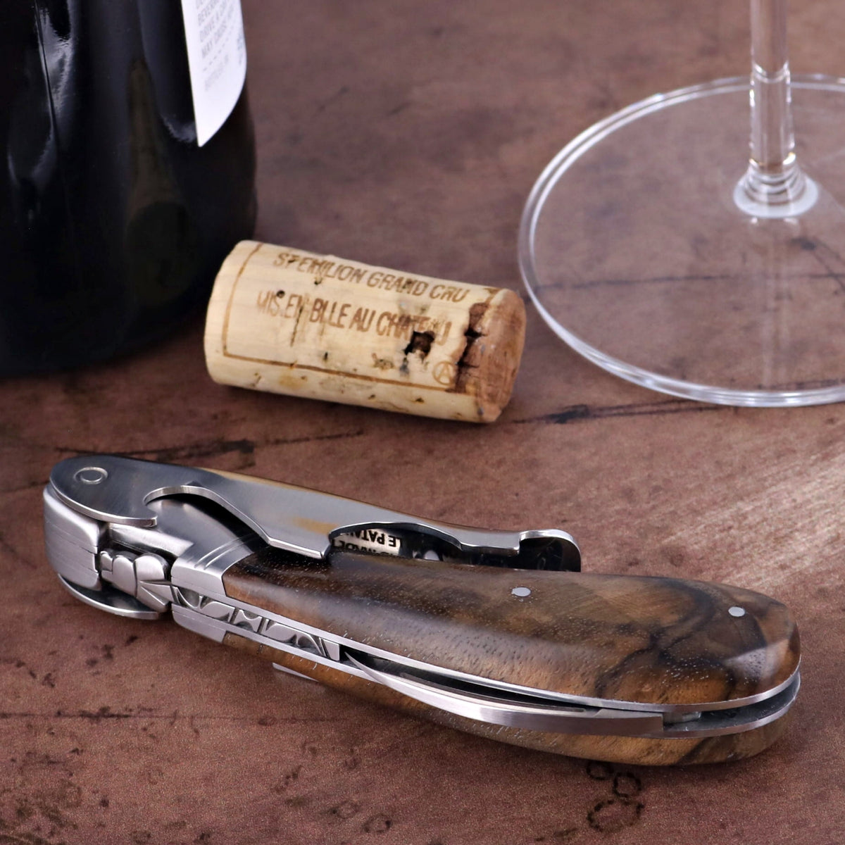 Laguiole Magnum Walnut Corkscrew - C